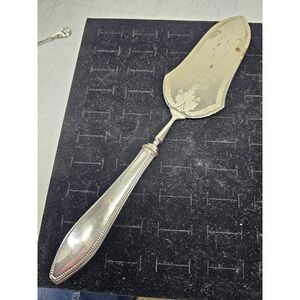 Vintage 1950s Pie Scoop Silver 925 Sterling Engraved Beaded Handle
